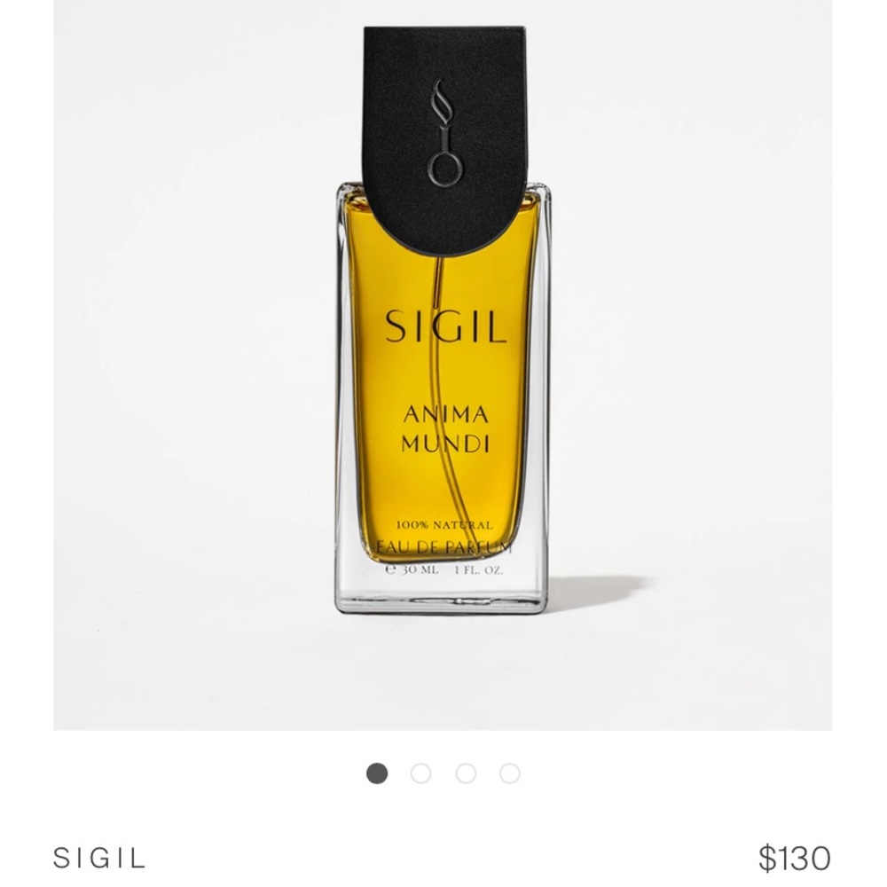 Sigil Anima Mundi perfume sprayed twice otherwise new